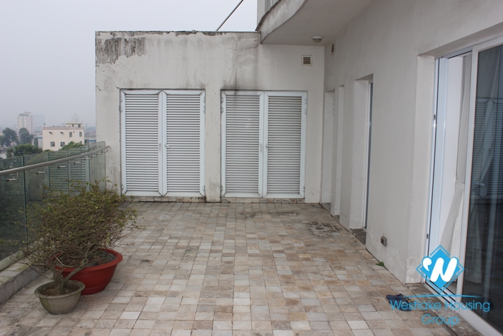 Beautiful apartment for rent in Golden Westlake, Thuy Khue, Tay Ho, Hanoi
