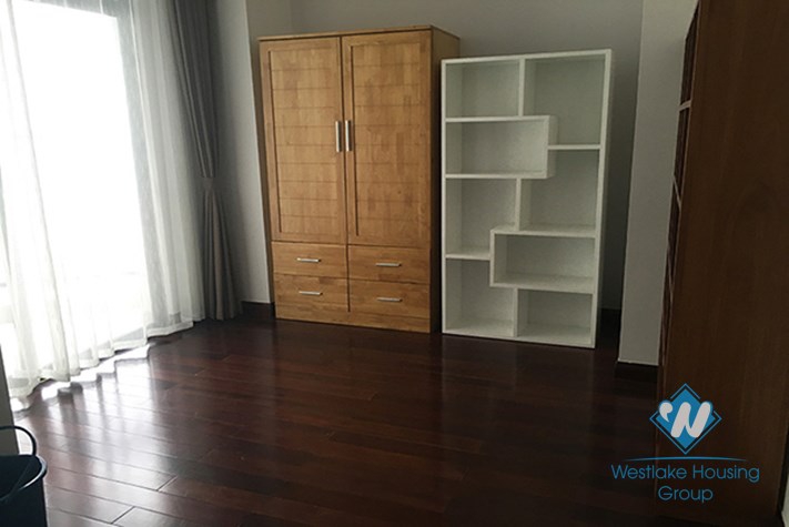 Well maintained furnished apartment for rent in Royal city