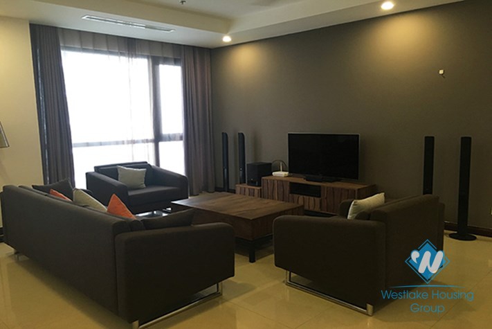 Well maintained furnished apartment for rent in Royal city