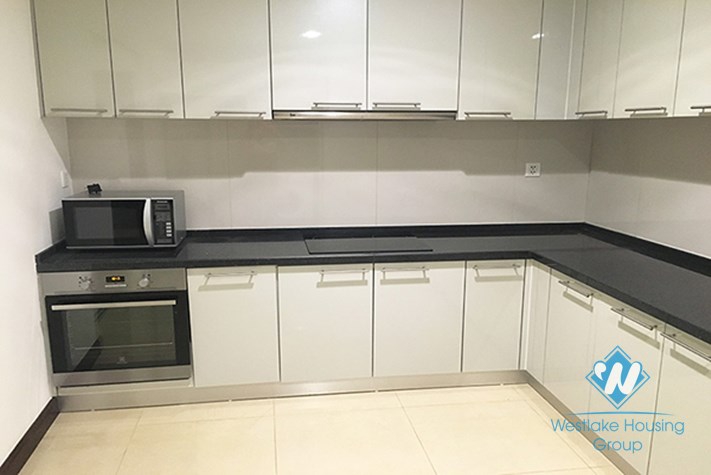 Well maintained furnished apartment for rent in Royal city