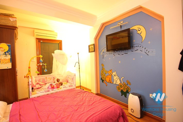 Cozy and good quality 2 bedrooms apartment for rent in Ba Dinh 