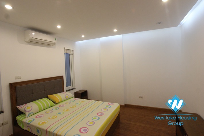 Beautiful serviced apartment for rent in Truc Bach, Ba Dinh, Ha Noi