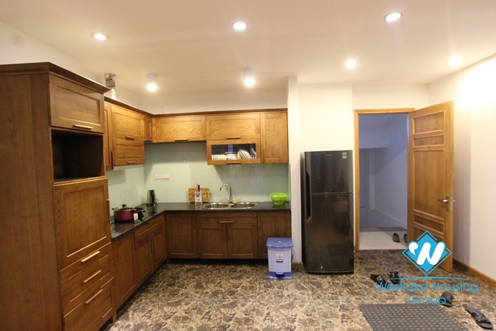 Beautiful serviced apartment for rent in Truc Bach, Ba Dinh, Ha Noi