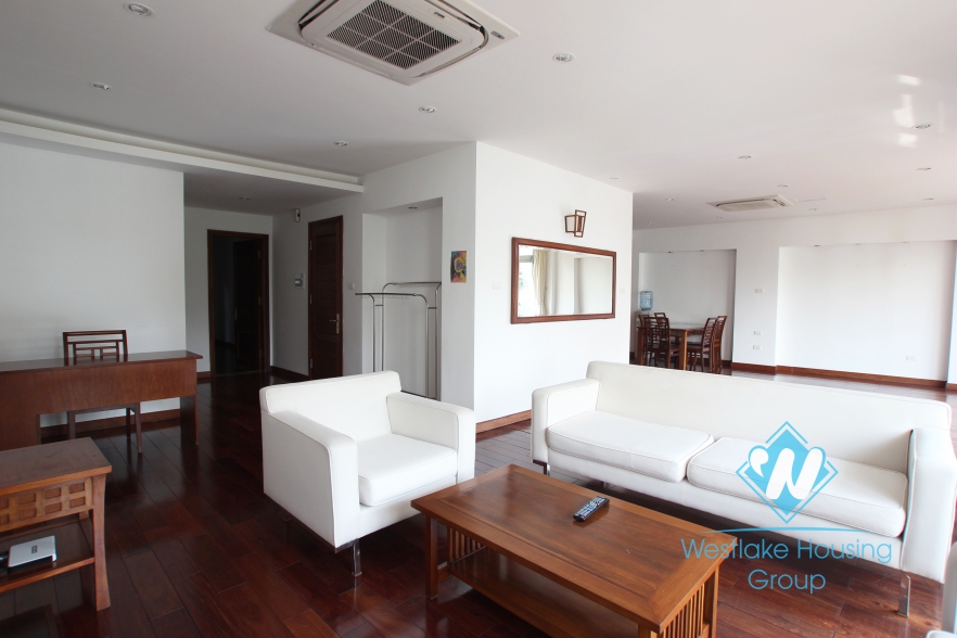 Large sized, high quality serviced apartment in Tay Ho district, Hanoi.