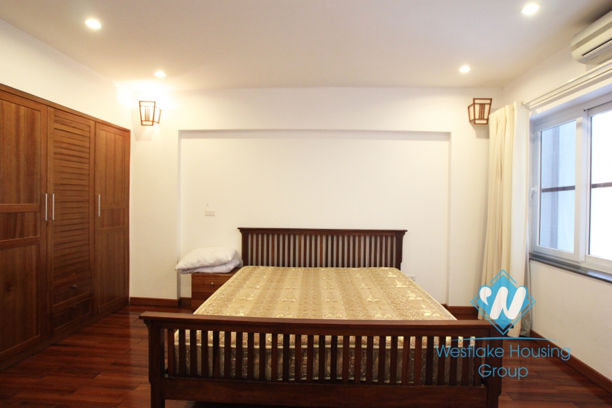 Large sized, high quality serviced apartment in Tay Ho district, Hanoi.