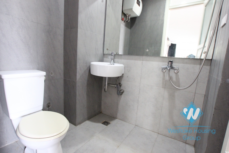 Apartment available for lease in quiet area of Dang Thai Mai street, Tay Ho, Hanoi