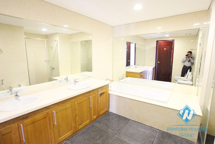 New apartment for rent in Royal City with nice view, 03 bedrooms