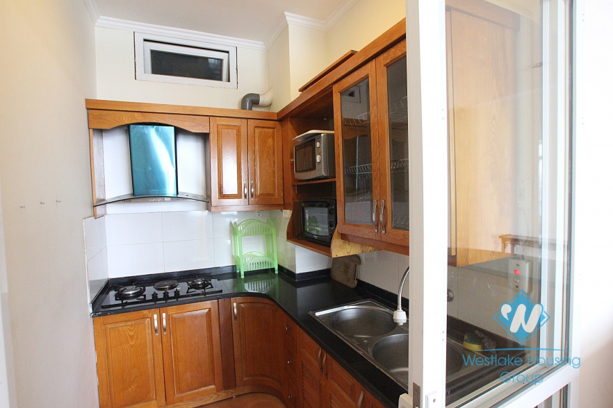 Serviced aparment for rent in Westlake area, lake view, spacious