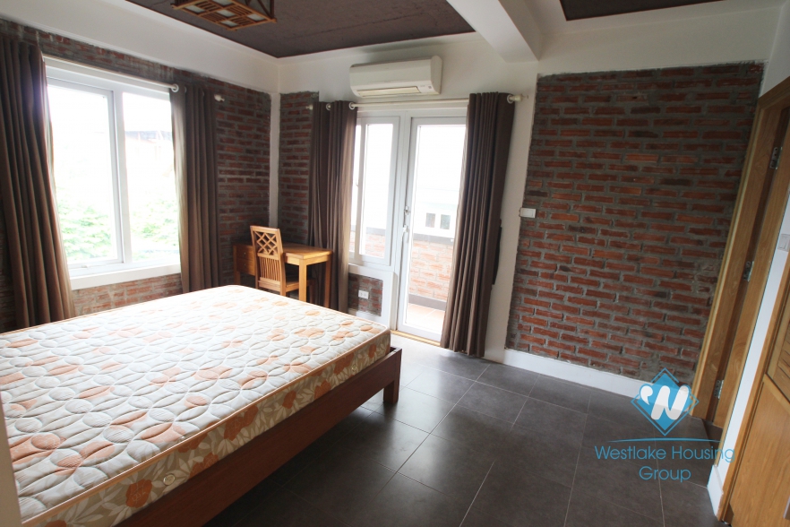 Affordable price 01 bedroom apartment for rent on Tay Ho street, Tay Ho, Ha Noi