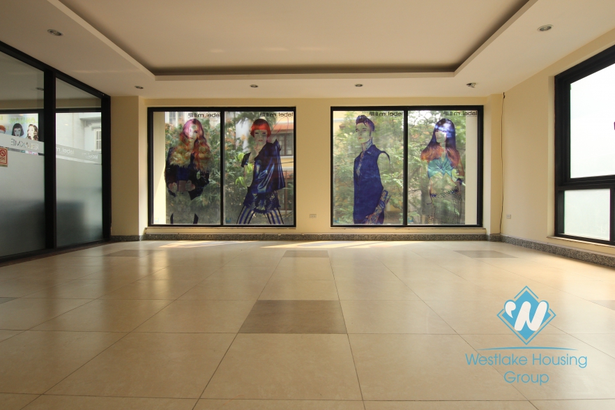 Nice and bright office for rent in Tay Ho area
