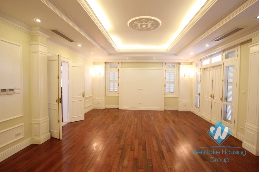 Unfurnish large size house with garden and swimming pool for rent in Ciputra, Tay Ho, Hanoi