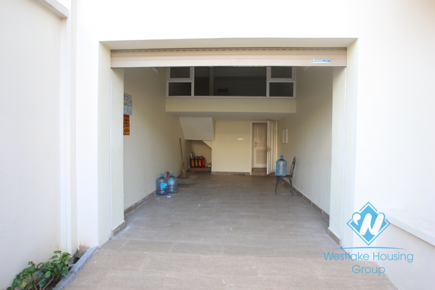 Unfurnish large size house with garden and swimming pool for rent in Ciputra, Tay Ho, Hanoi