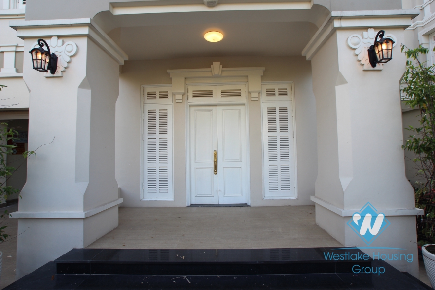 Unfurnish large size house with garden and swimming pool for rent in Ciputra, Tay Ho, Hanoi