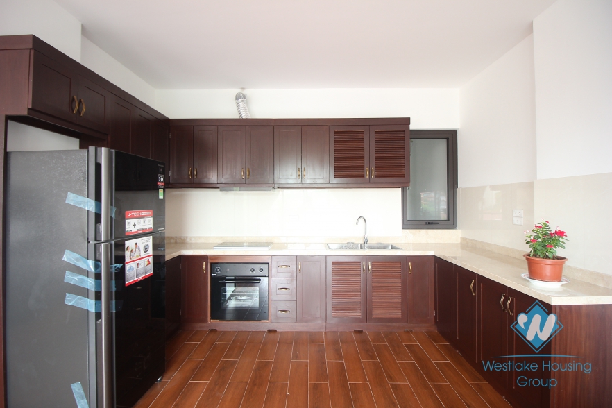 03 bedrooms brandnew apartment for rent in Tay ho area 