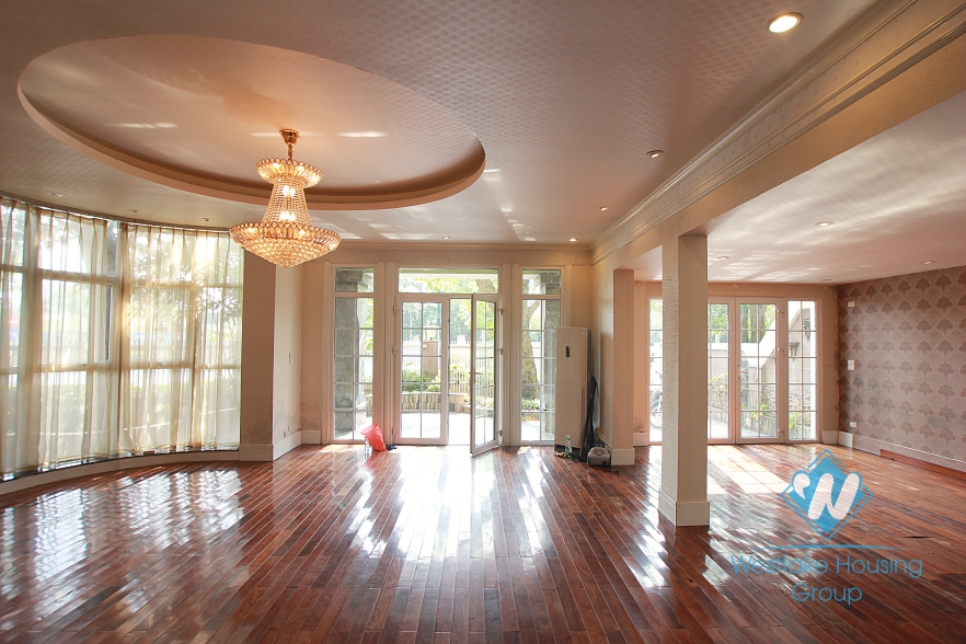 Big house with full furniture for rent in Ciputra, Tay Ho, Ha Noi