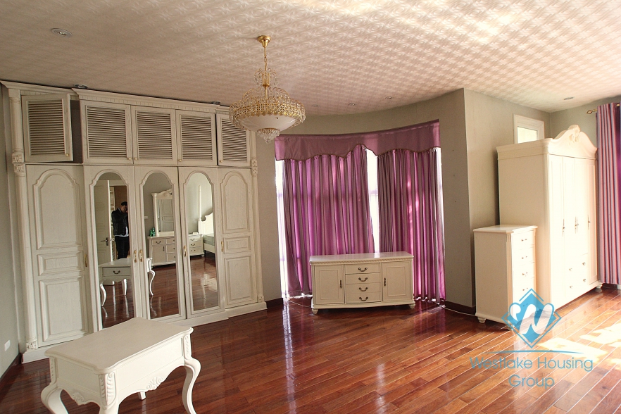 Big house with full furniture for rent in Ciputra, Tay Ho, Ha Noi