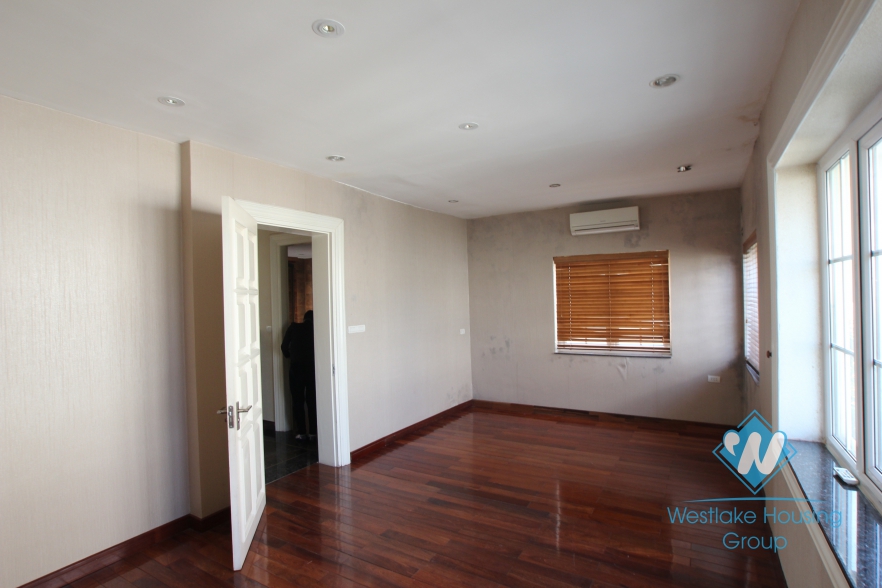 Big house with full furniture for rent in Ciputra, Tay Ho, Ha Noi