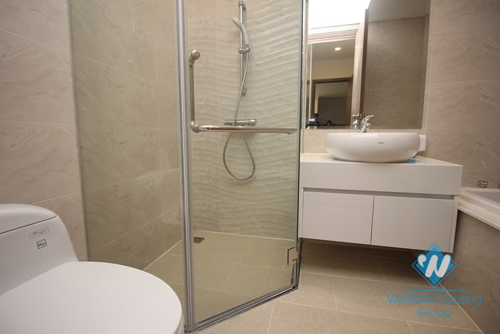 A newly apartment for rent in Vinhome Gardenia