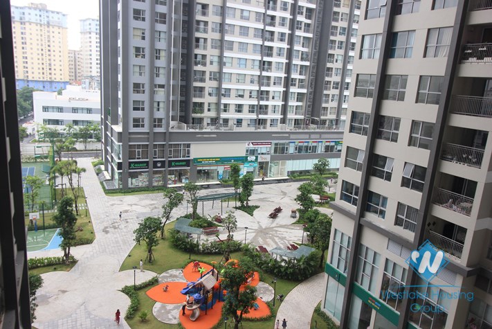 Bright 2 bedroom apartment for rent in Vinhomes Gardenia My Dinh