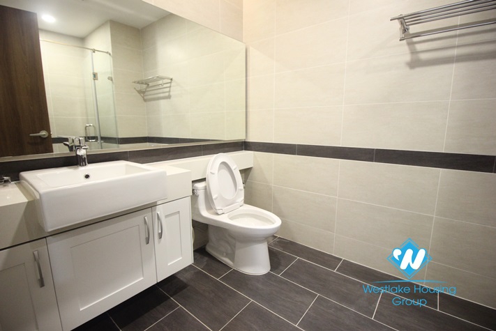 3 bedrooms apartment for rent in Trang An 