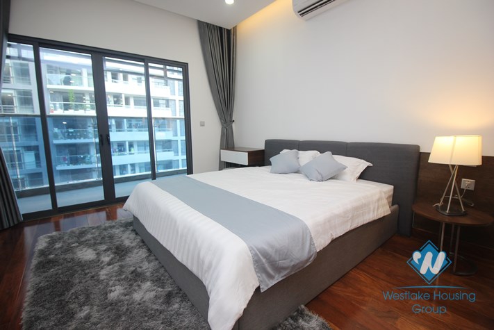 Morden and Brandnew Studio for rent in Cau Giay district, near Tay Ho!