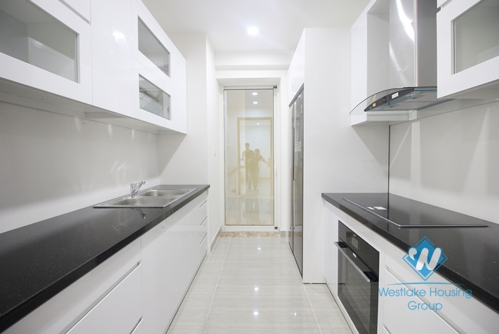 Three bedrooms apartment for rent in L3 building Ciputra, Ha Noi