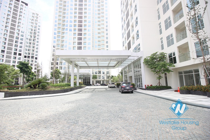 Three bedrooms apartment for rent in L3 building Ciputra, Ha Noi