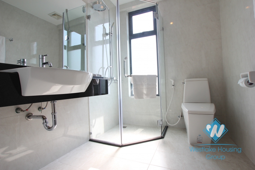 Luxury apartment for rent in Dang Thai Mai st, Tay Ho, Ha Noi