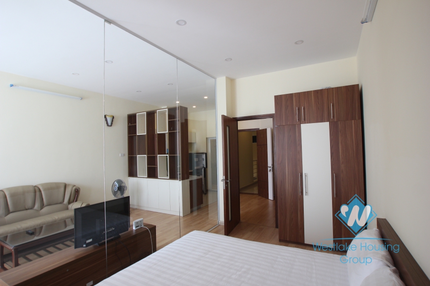 Lake view 01 bedroom apartment rental on Xuan Dieu street, Tay Ho district, Hanoi