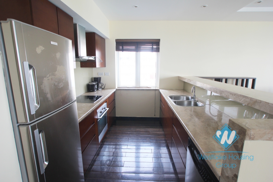 High quality 3 bedrooms apartment for rent in Xuan Dieu, Tay Ho, Hanoi