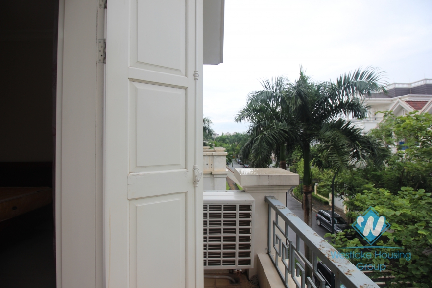 Furnished 04 bedrooms villa for rent in Ciputra