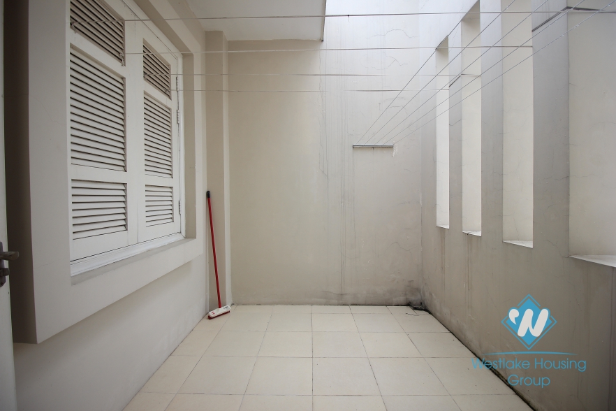 Furnished 04 bedrooms villa for rent in Ciputra