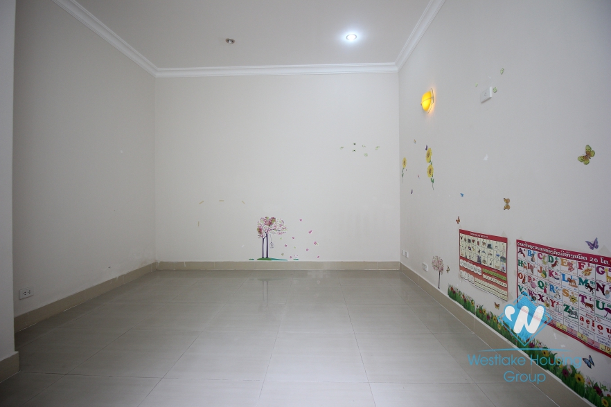 Furnished 04 bedrooms villa for rent in Ciputra