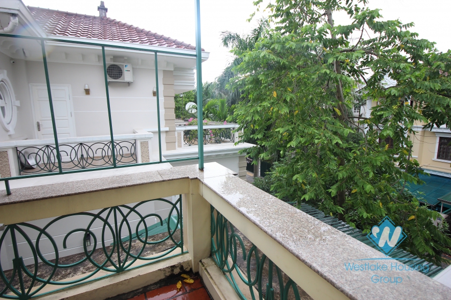 3 floor-house for rent in Ciputra tay Ho, Ha Noi