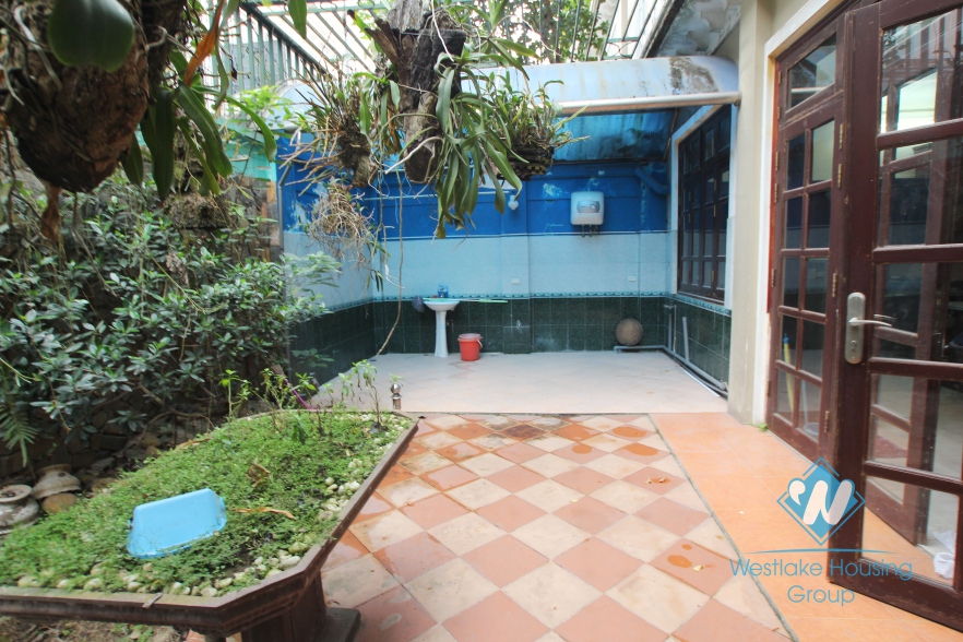 Unifurnished, nice house for rent in C block, Tay Ho, Hanoi