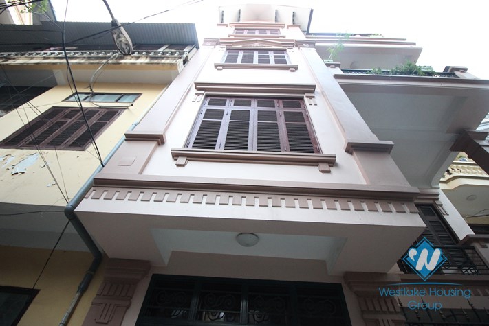 A nice house with 4 stories for rent in Cau Giay, Ha Noi