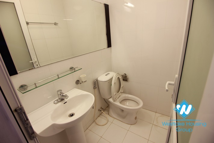 Lovely apartment for rent in Truc Bach lake, Ba Dinh, Hanoi