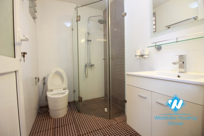 Lovely apartment for rent in Truc Bach lake, Ba Dinh, Hanoi