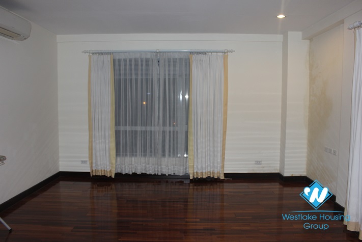 High quality apartment for lease in Hoan Kiem, Hanoi