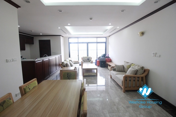 Furnished, bright 03 bedrooms  apartment for rent in Platinum Tower, Ba Dinh, Hanoi
