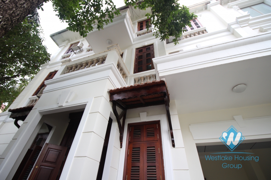Unfurnished house with wooden floor for rent in Ciputra, Tay Ho, Hanoi.
