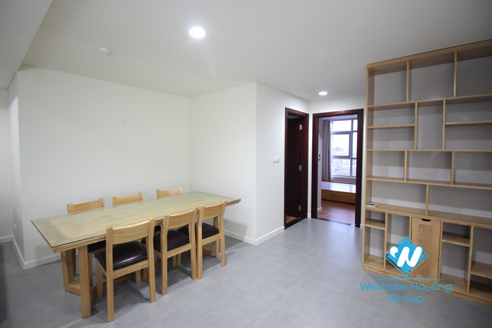 Lake view three bedrooms apartment for rent in Watermark, Tay Ho, Ha Noi
