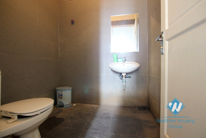 A beautiful restaurant for rent in Tay Ho, Ha noi