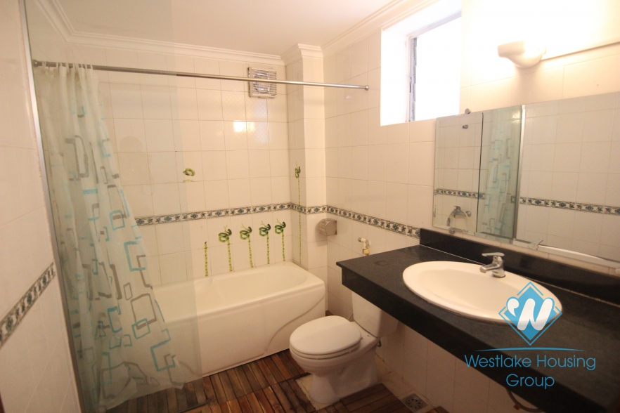 Nice 4 bedroom house for lease in Tay Ho