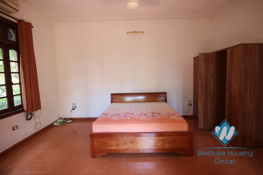 Nice 4 bedroom house for lease in Tay Ho