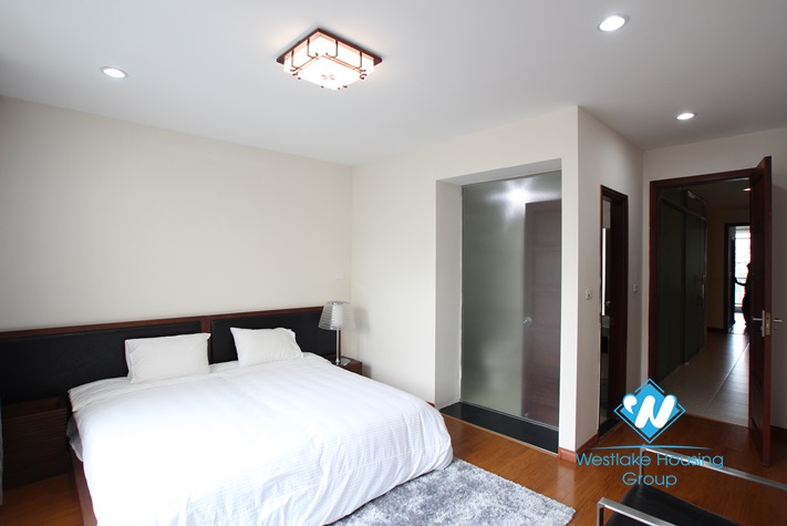 Duplex 2 bedroom apartment for rent in Truc Bach 