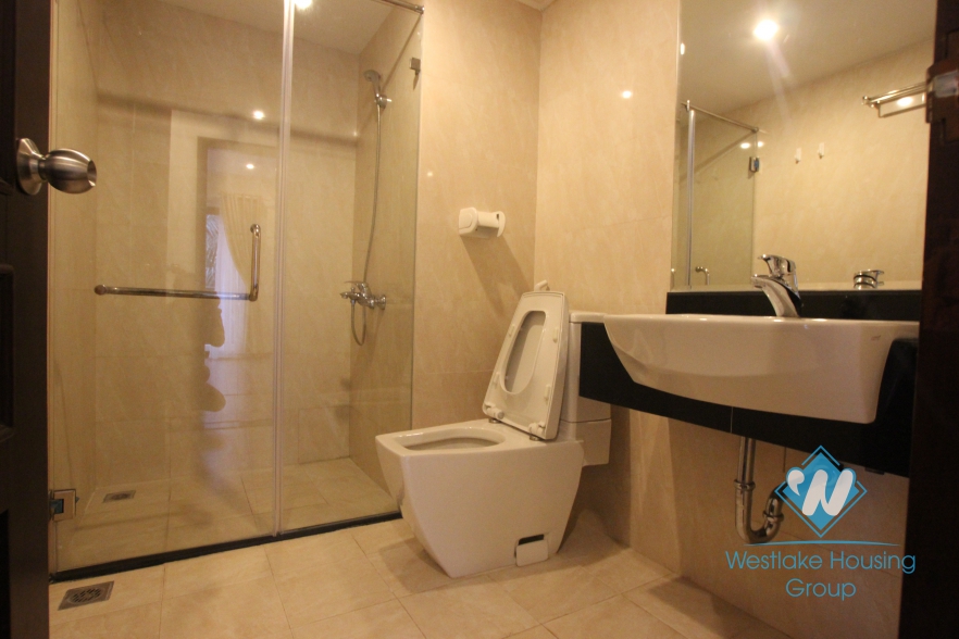 Nice apartment for rent in Alley 32/12 To Ngoc Van st, Tay Ho District 