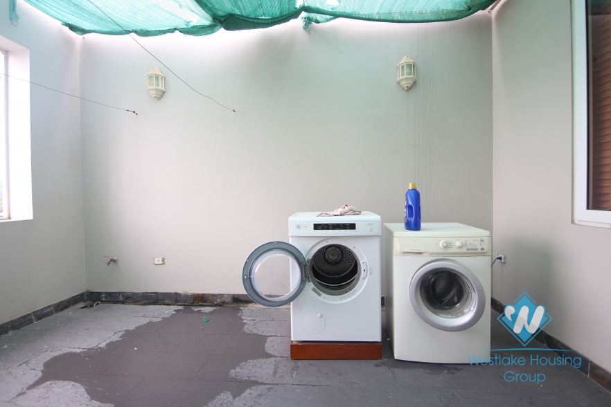 High quality class villa for rent with a huge garden for rent in Ciputra area, Tay Ho, Ha Noi