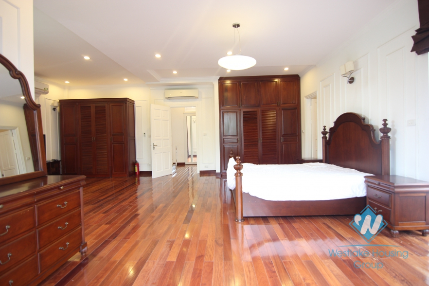 High quality class villa for rent with a huge garden for rent in Ciputra area, Tay Ho, Ha Noi