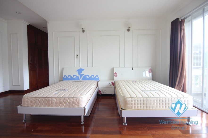 High quality class villa for rent with a huge garden for rent in Ciputra area, Tay Ho, Ha Noi